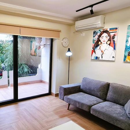 2V1 - Center Apartment 1 Tiranë Ngoại thất bức ảnh