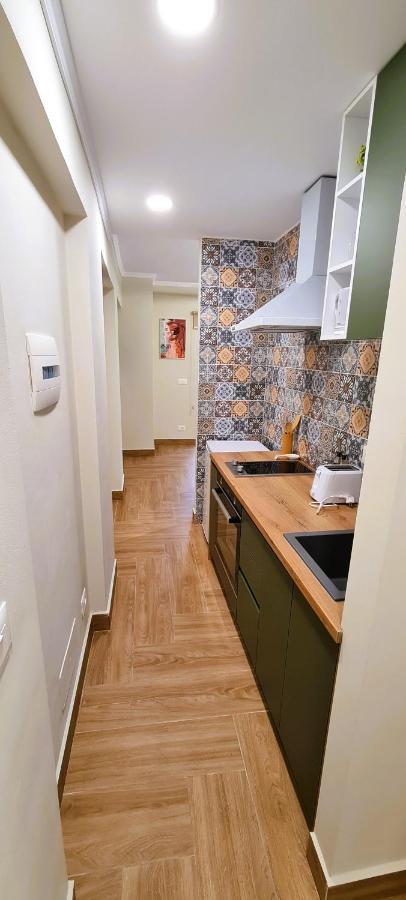 2V1 - Center Apartment 1 Tiranë Ngoại thất bức ảnh