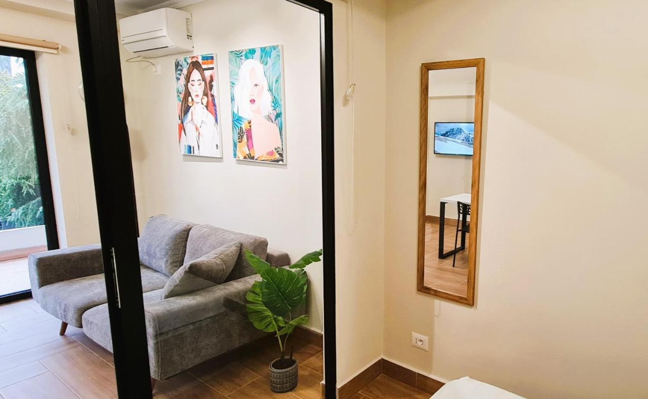 2V1 - Center Apartment 1 Tiranë Ngoại thất bức ảnh