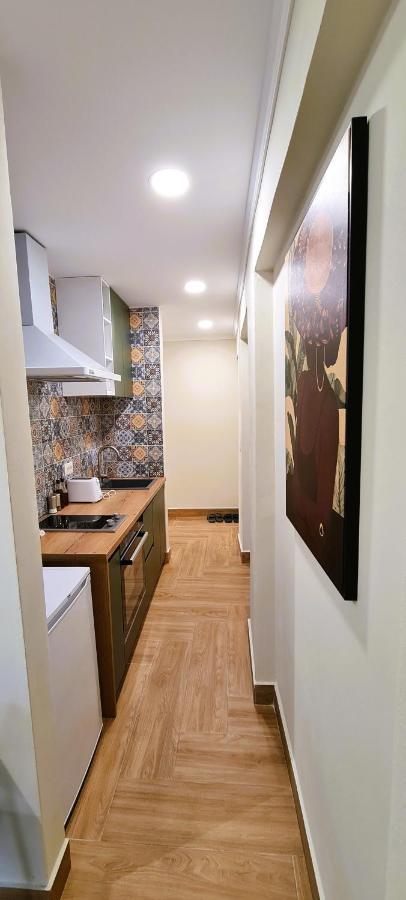 2V1 - Center Apartment 1 Tiranë Ngoại thất bức ảnh
