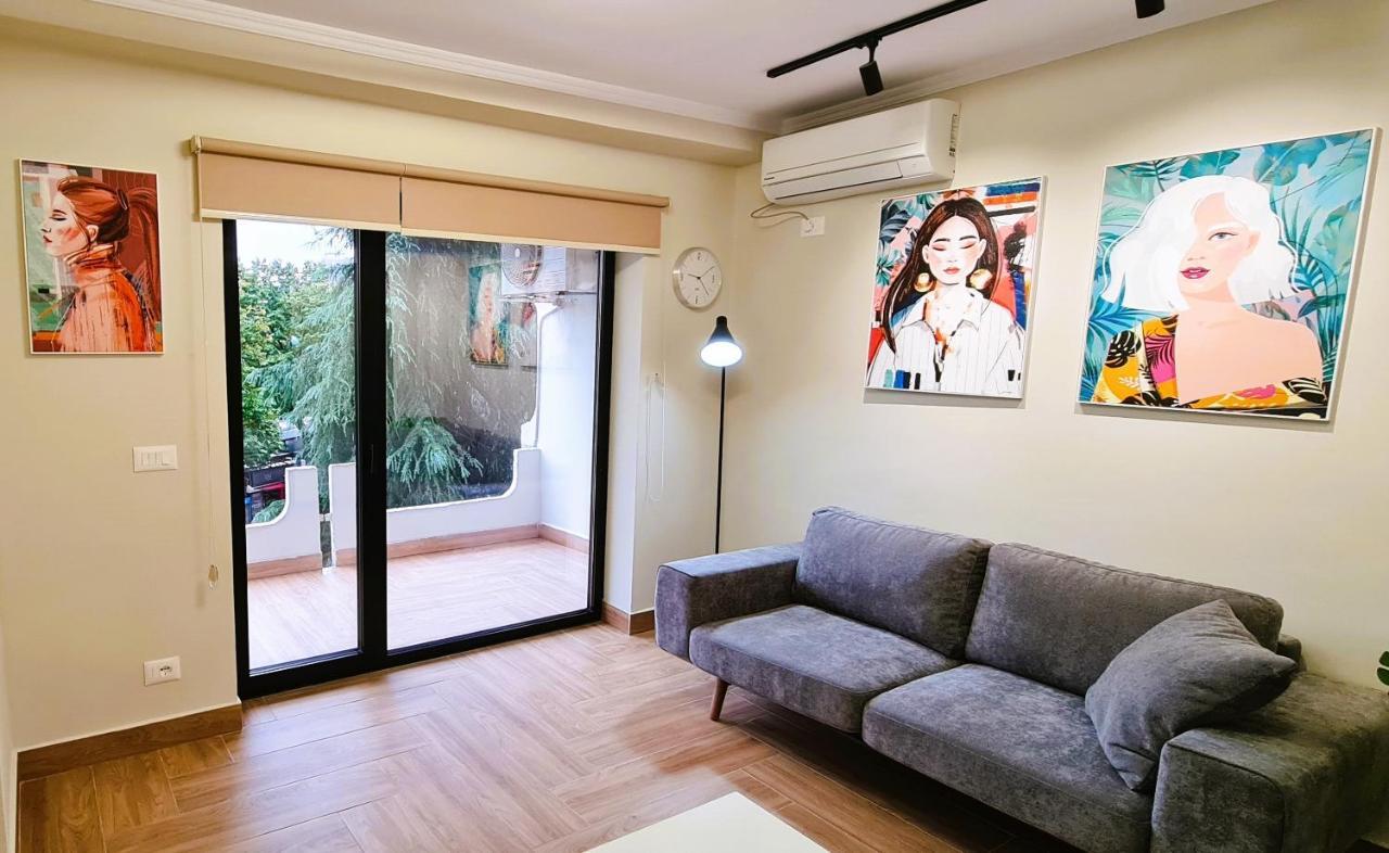 2V1 - Center Apartment 1 Tiranë Ngoại thất bức ảnh